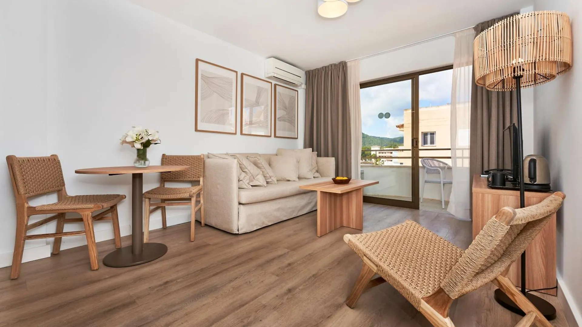 Flacalco Hotel & Apartments カラ・ラトハダ